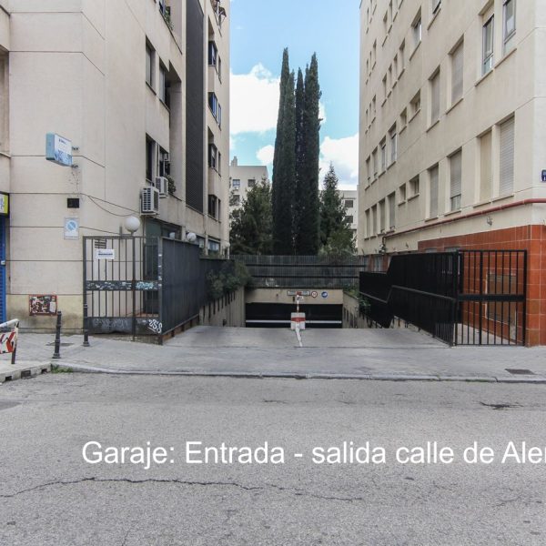 PLAZA DE GARAJE EN CHAMBERÍ