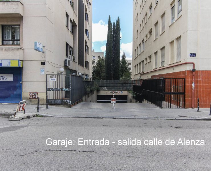 PLAZA DE GARAJE EN CHAMBERÍ