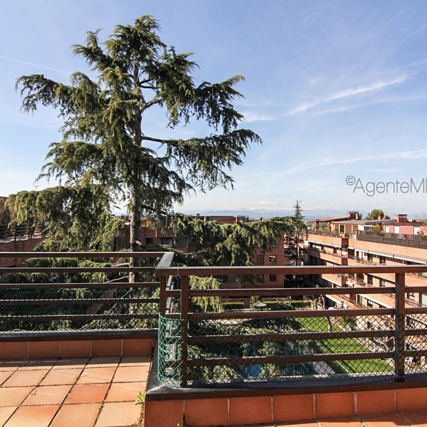 Piso con 82 m2 terraza Pozuelo de Alarcón