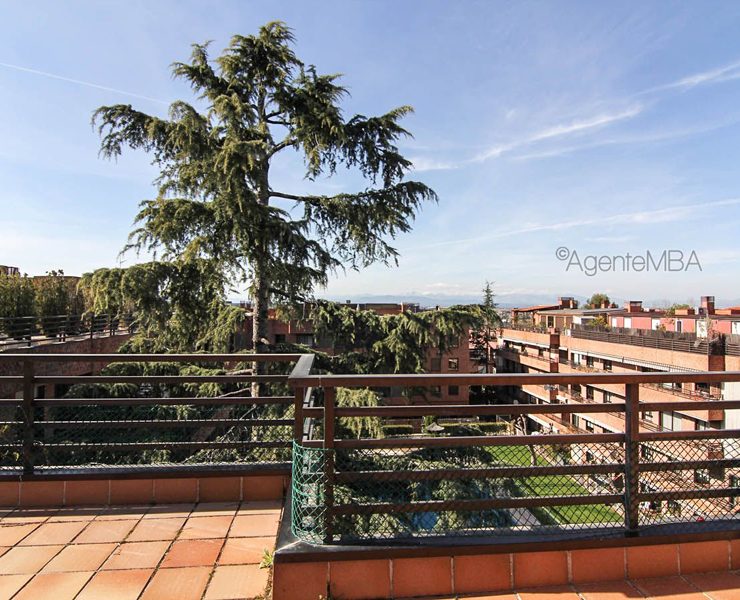 Piso con 82 m2 terraza Pozuelo de Alarcón