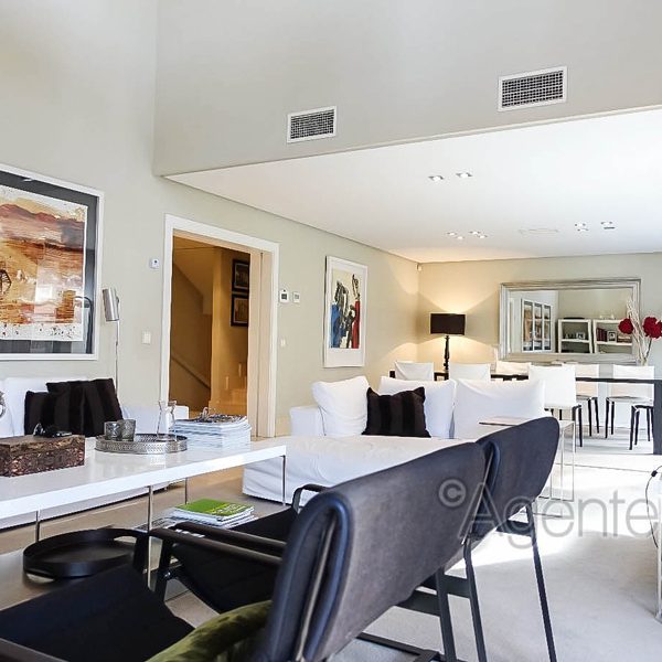 CHALET PAREADO EN PEÑA GRANDE