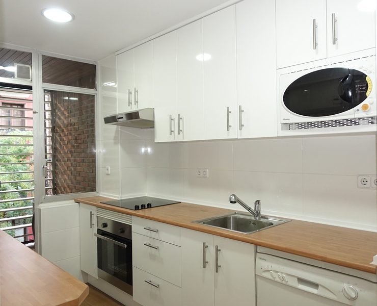 PISO DE DOS DORMITORIOS